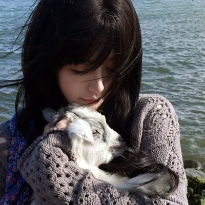 初恋竟是我女儿班主任情书未泛黄